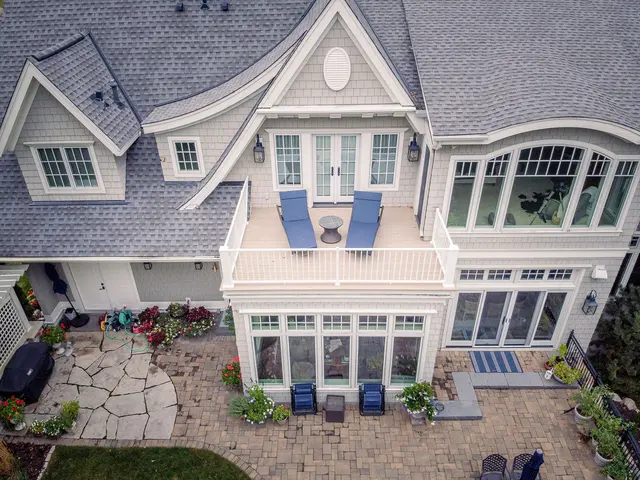 Lakeside Decking — photo from the business 7