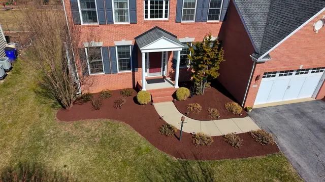 Green Life Landscaping Inc — photo from the business 5