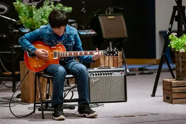 Josh Halbert Guitar Lessons and Piano Lessons Everett & Marysville — photo from the business 6