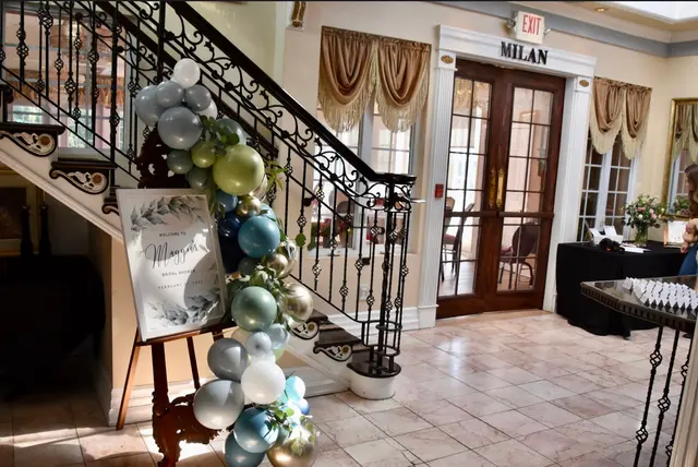 Bella Tori at the Mansion — photo from the business 10