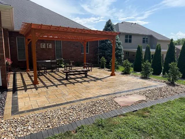 Creekside Landscapes — photo from the business 5