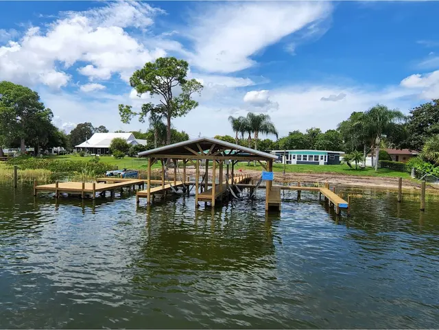 Creative Dock Design — photo from the business 2