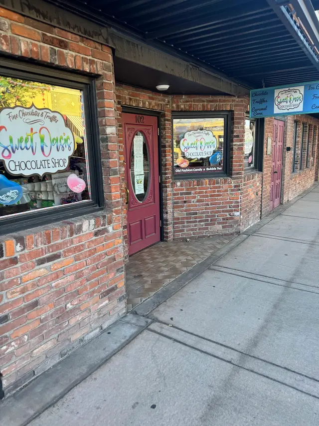 Sweet Oasis Chocolate Shop — customer photo 1