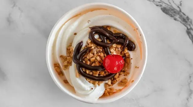 Cuppa Yo Frozen Yogurt Redmond, OR — customer photo 7