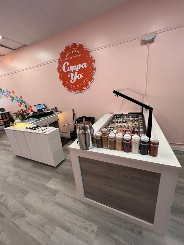 Cuppa Yo Frozen Yogurt Redmond, OR — customer photo 11