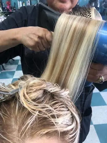 Angie Beauty Salon — photo from the business 8