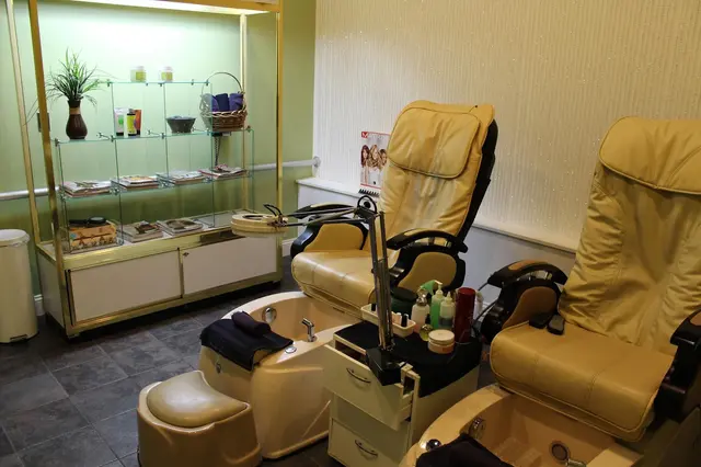 Haircutter in the Meadow — photo from the business 5