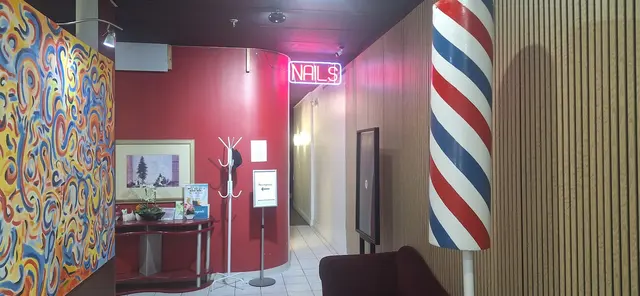 Haircutter in the Meadow — photo from the business 9
