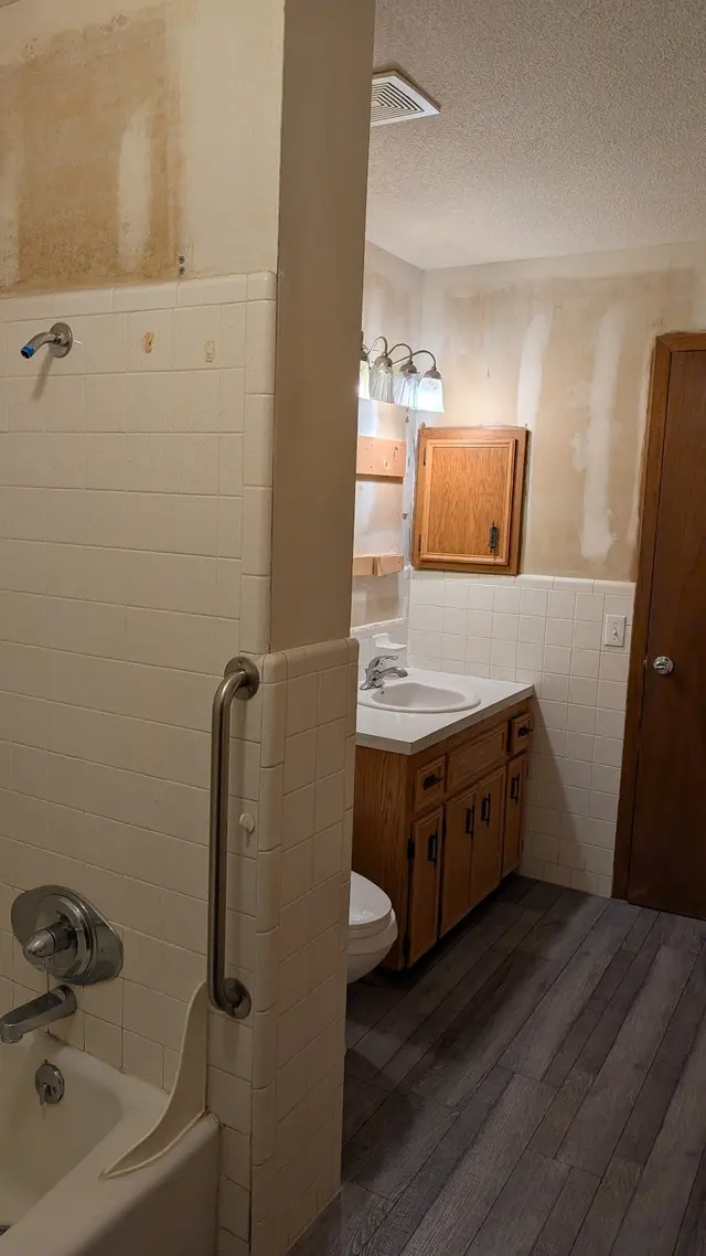 Apex Remodeling and Contracting LLC — customer photo 3