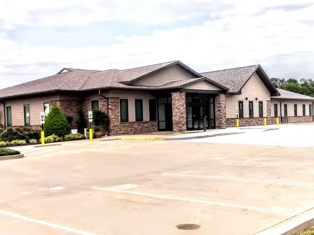 SIH Dermatology and Plastic Surgery — customer photo 4