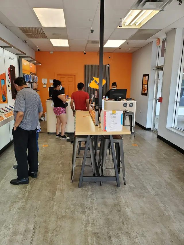 Boost Mobile — customer photo 3