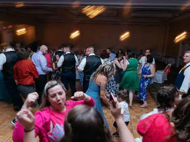 Colonial DJs — photo from the business 10