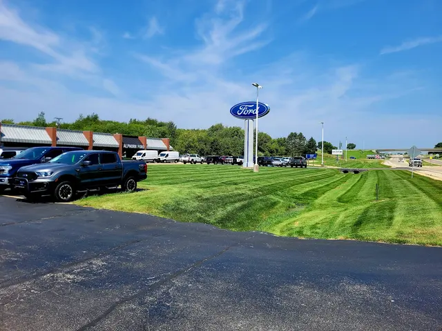 Grass Routes Lawn Care LLC — photo from the business 3