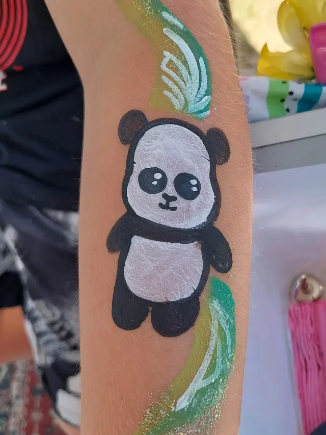 Aunt Toni's Face Painting — photo from the business 6
