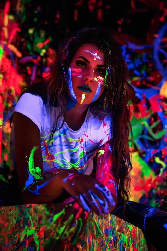 Splatter Box — photo from the business 8