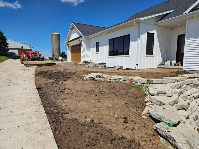 Hollyhock Acres Landscape — photo from the business 4