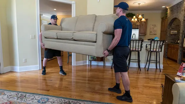 Undergrads Moving Orlando — photo from the business 2