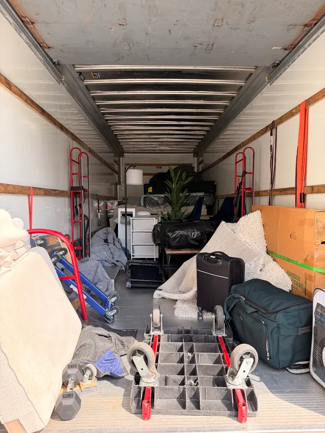 Undergrads Moving Orlando — photo from the business 3