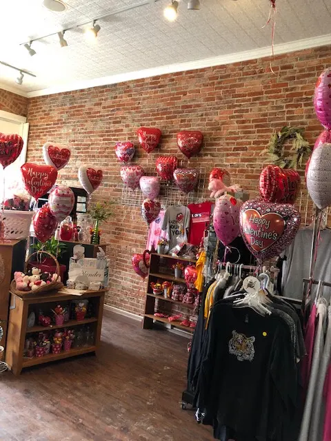 Cafe Sign Floral and Gift — photo from the business 1
