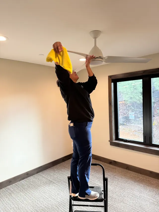 Mountain Ridge Cleaning — photo from the business 3