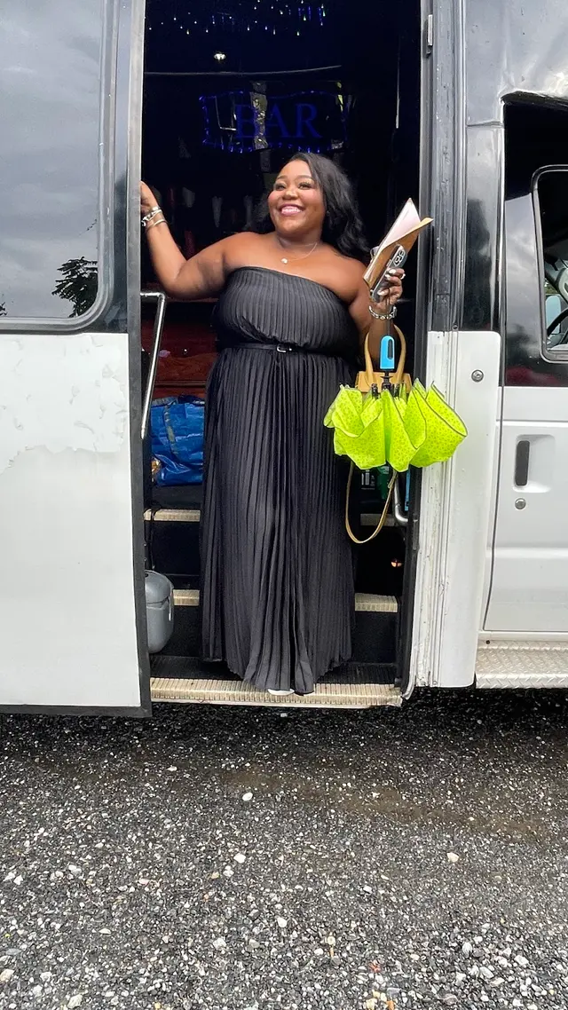 Couples Limousines — photo from the business 4