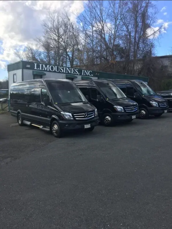 Limousines, Inc. — photo from the business 7