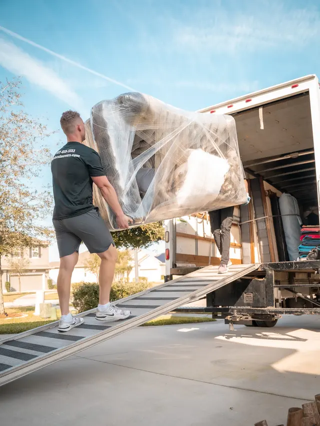 The Local Movers — photo from the business 7