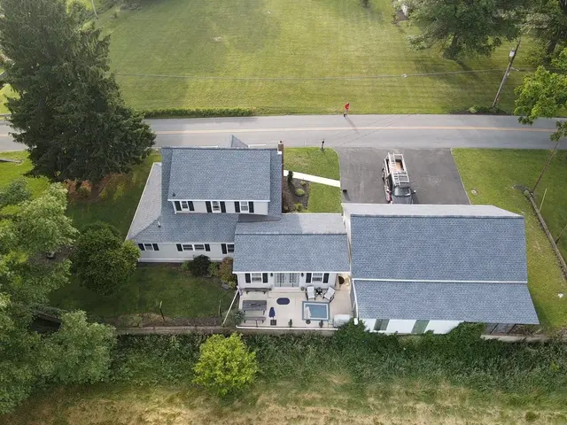 Teflon Roofing — photo from the business 6