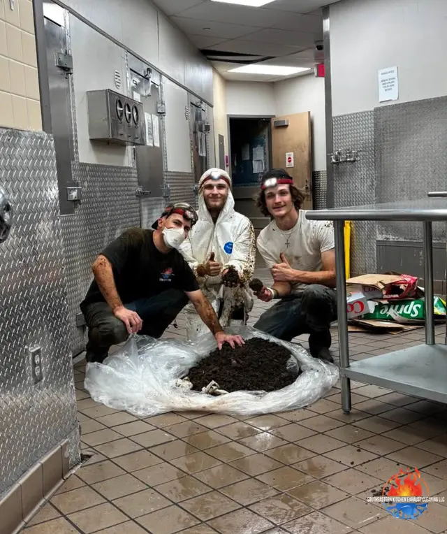 Southeastern Kitchen Exhaust Cleaning — photo from the business 4