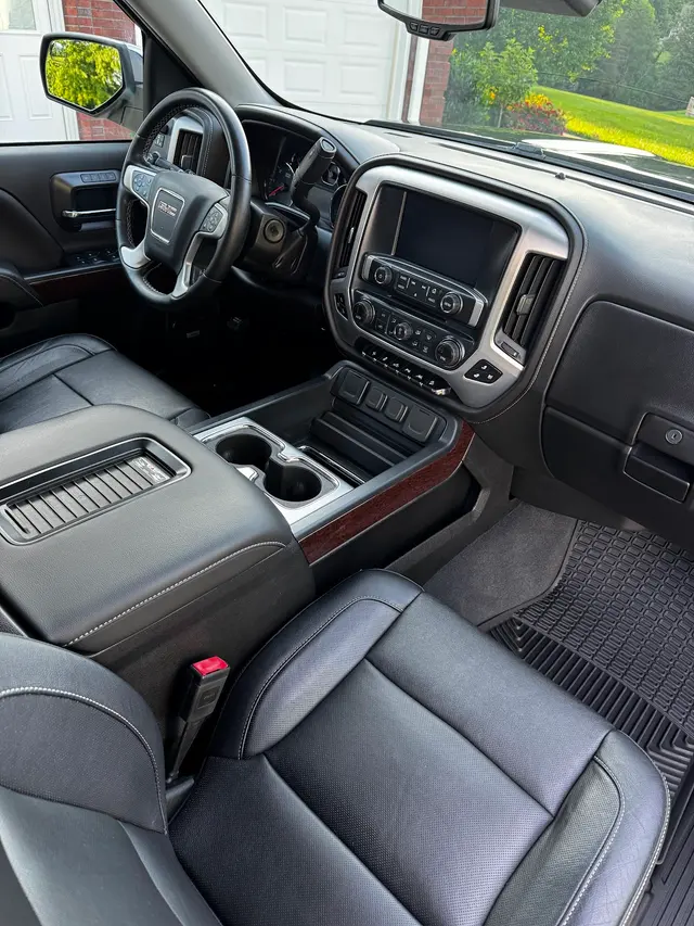 King and Queen Mobile Detailing — photo from the business 11
