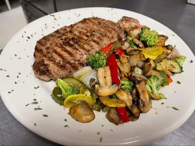 Joe's Italian Grill — photo from the business 2