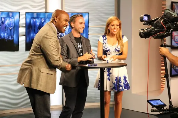 Magician Brian Masters — photo from the business 5