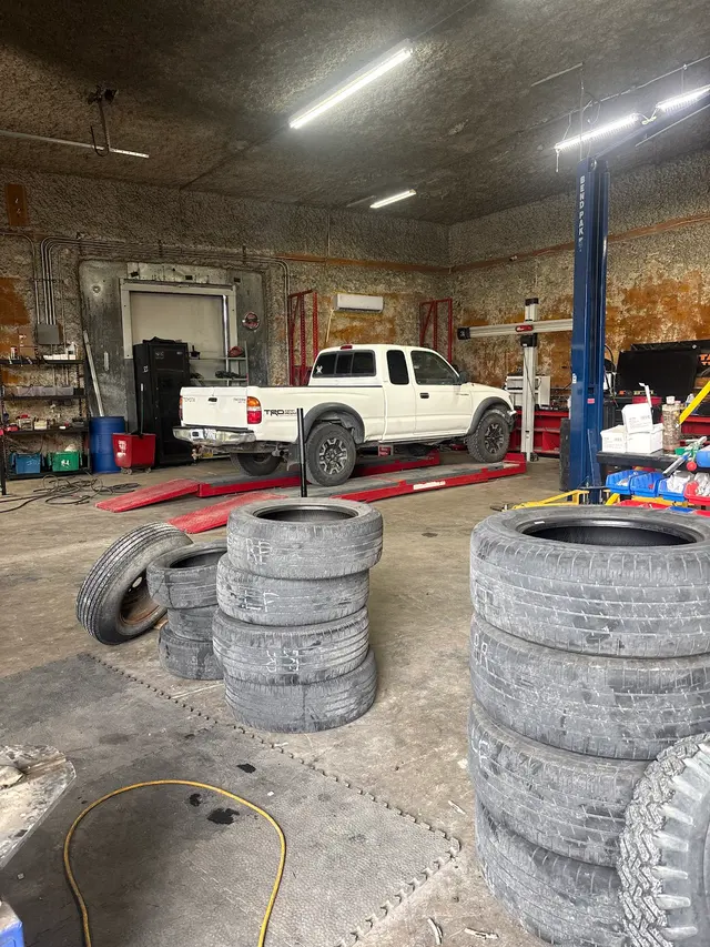 Choice Tires and Alignment — photo from the business 3