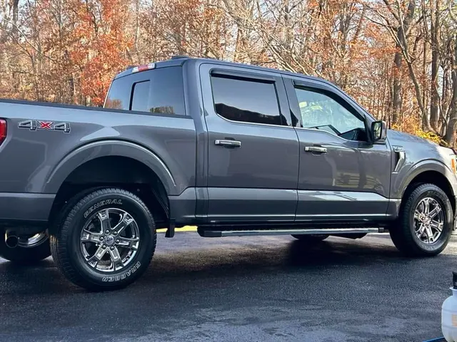 Juniors Custom Auto Detailing — photo from the business 2