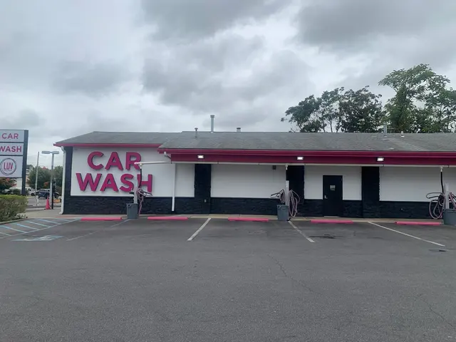 LUV Car Wash - E Lincoln Hwy — customer photo 1