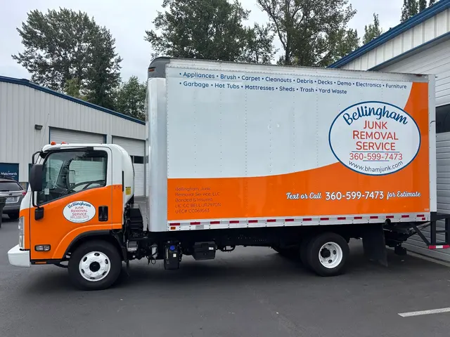 Bellingham Junk Removal Service — photo from the business 3