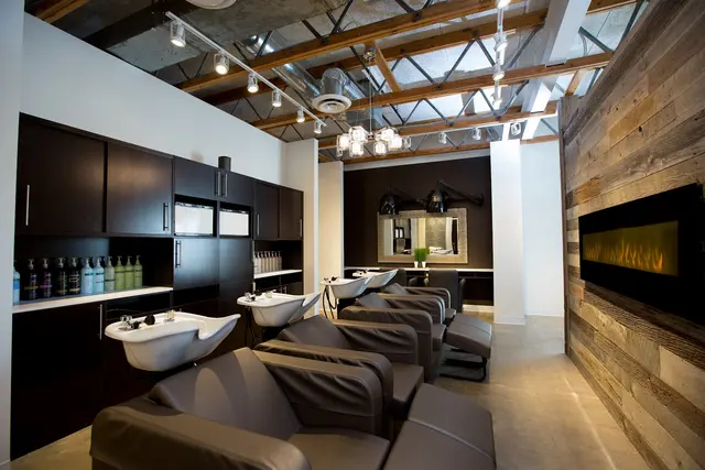 Salon Cheveux — photo from the business 3