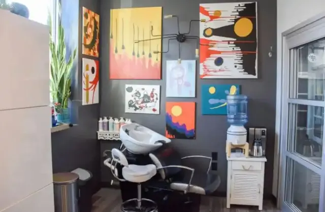 Sola Salons — photo from the business 1