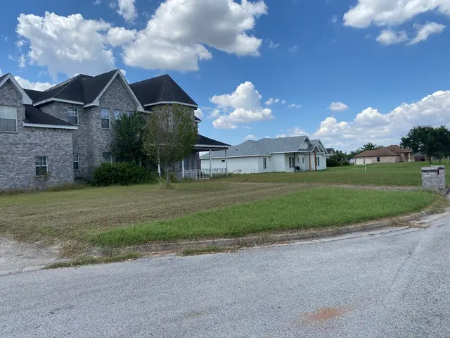 Ace's lawn care — photo from the business 7