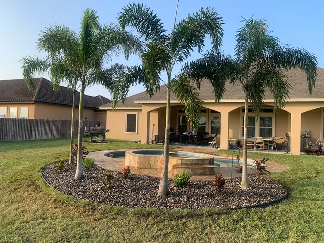Rivera's Lawn & Landscaping — photo from the business 7