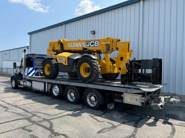 Glenn's 24 HR Towing Inc — photo from the business 5