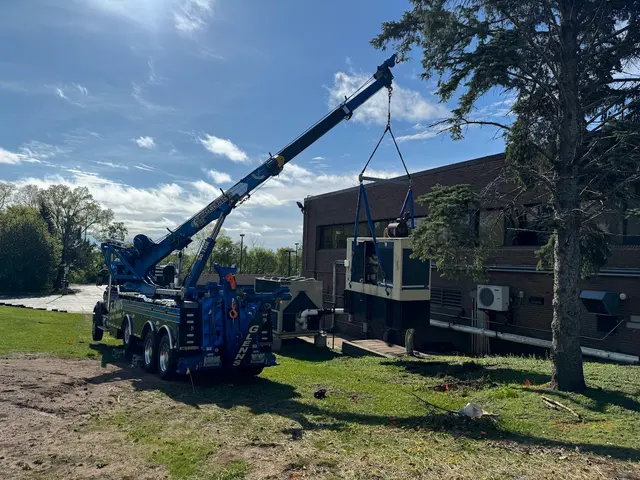 Glenn's 24 HR Towing Inc — photo from the business 8