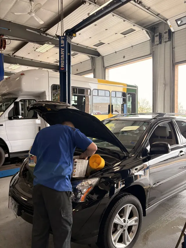 Huron Automotive — photo from the business 4