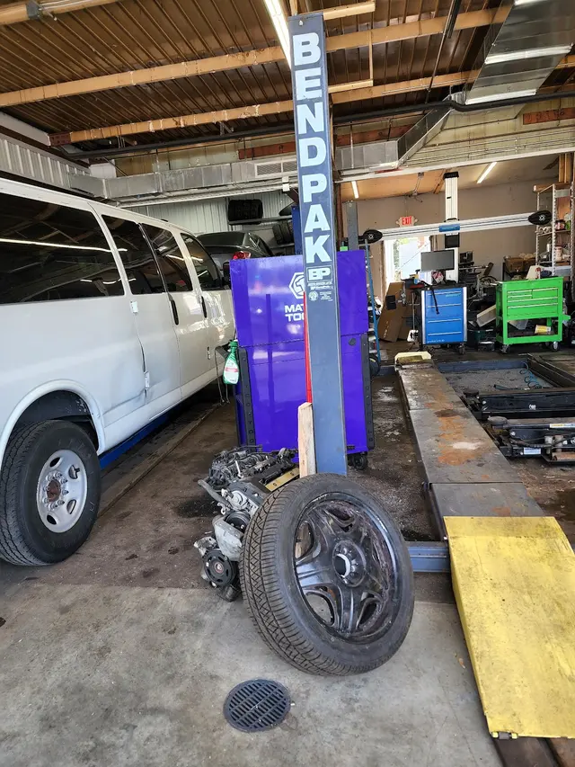 Mr. Tire Auto Repair — customer photo 4