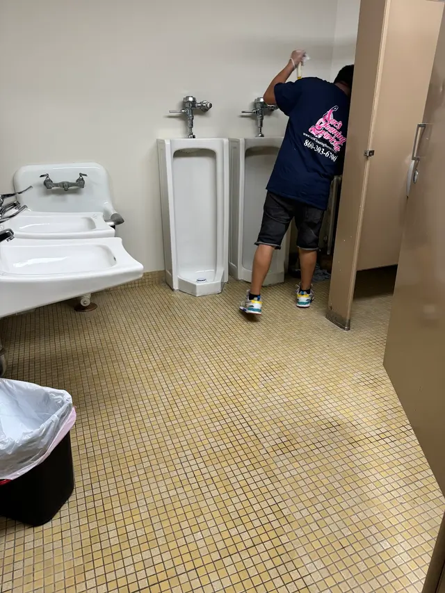 Jac’s Cleaning Service — photo from the business 3