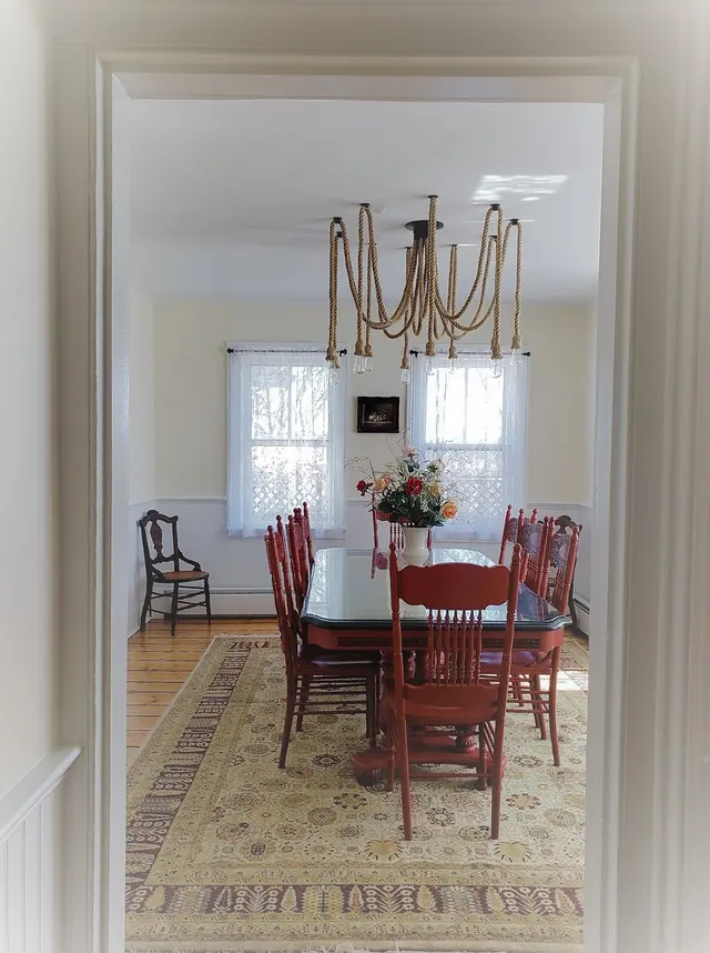 Queen Bee Cleaning LLC — photo from the business 10