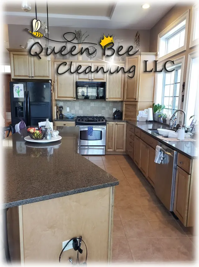 Queen Bee Cleaning LLC — photo from the business 4