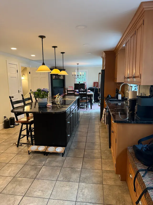 Queen Bee Cleaning LLC — photo from the business 1