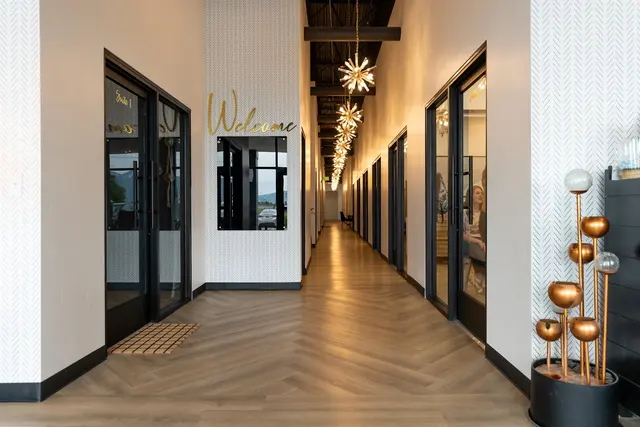 Glo Mobile Spray Tanning & Teeth Whitening — photo from the business 2