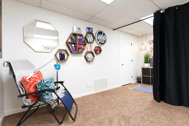 Glo Mobile Spray Tanning & Teeth Whitening — photo from the business 7